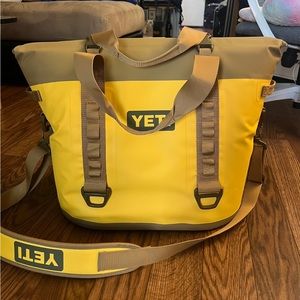 YETI Hopper M30 2.0 Soft Cooler